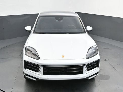 New 2026 Porsche Cayenne Coupe AWD/4WD image 29