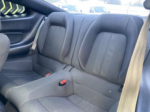 Used 2019 Ford Mustang Coupe w/ Equipment Group 101A RWD image 18