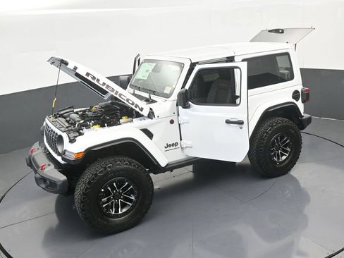 Used 2025 Jeep Wrangler Rubicon w/ Xtreme 35 Tire Package AWD/4WD image 55