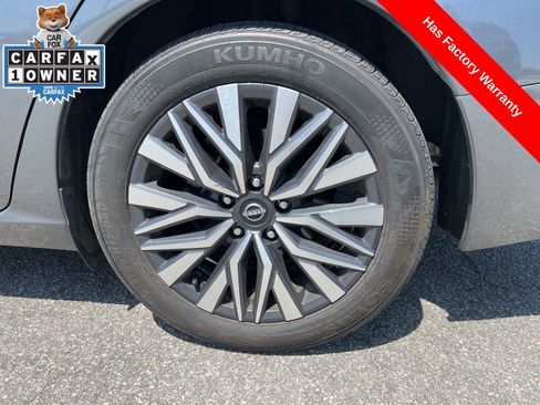 Used 2024 Nissan Altima 2.5 SV image 9