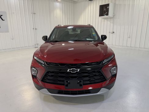 Used 2026 Chevrolet Blazer LT w/ Convenience Package FWD image 8
