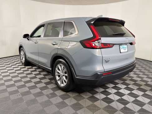 Used 2024 Honda CR-V EX image 3