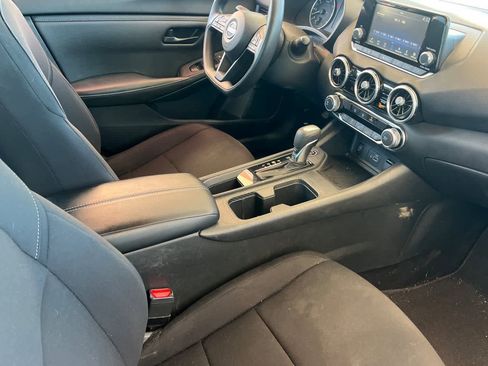 Used 2024 Nissan Sentra S FWD image 17