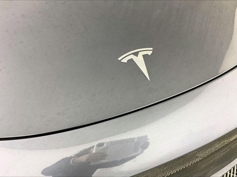 Used 2019 Tesla Model 3 image 30