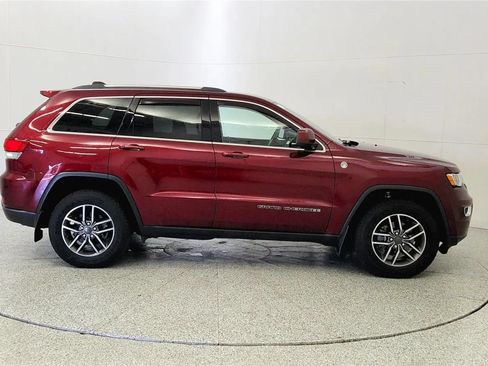 Used 2020 Jeep Grand Cherokee Laredo w/ Quick Order Package 2BN North AWD/4WD image 9