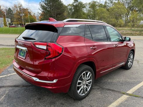Certified 2022 GMC Terrain Denali w/ Denali Premium Package image 6