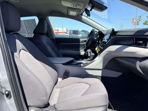 Used 2024 Toyota Camry LE FWD image 14