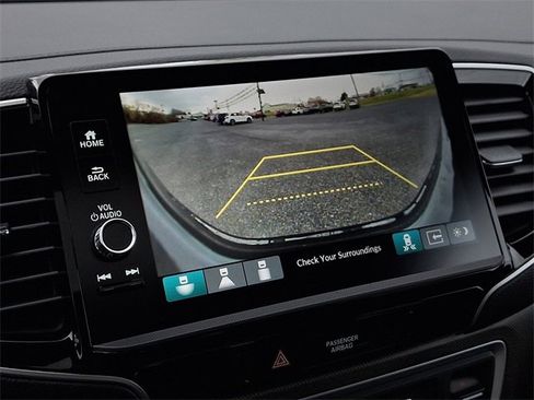 Certified 2025 Honda Ridgeline TrailSport image 19