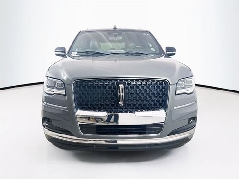 Used 2023 Lincoln Navigator Black Label image 5