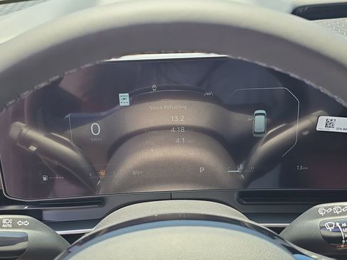New 2026 Kia Carnival SX Prestige FWD image 34