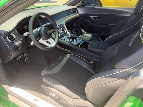 Used 2024 Bentley Continental GT AWD/4WD image 9