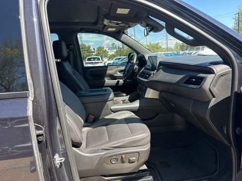 Used 2023 Chevrolet Tahoe Z71 w/ Luxury Package AWD/4WD image 21