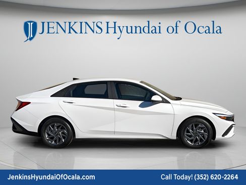 New 2026 Hyundai Elantra Sport FWD image 3