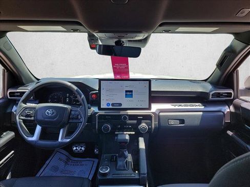 Used 2025 Toyota Tacoma TRD Sport RWD image 17