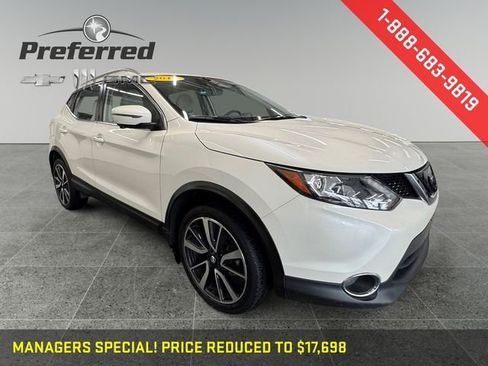 Used 2019 Nissan Rogue Sport SL w/ Premium Package image 10