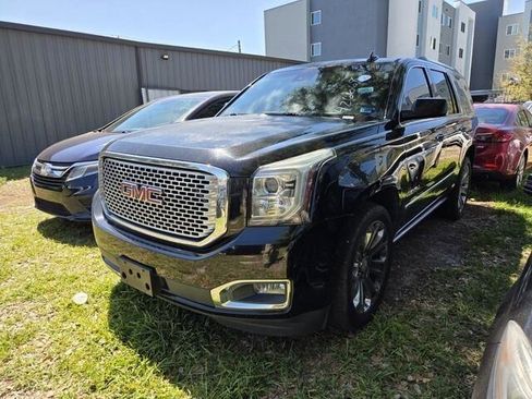 Used 2016 GMC Yukon Denali w/ Open Road Package image 3