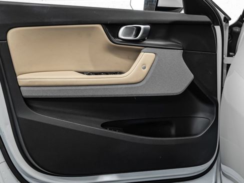 Used 2022 Polestar Polestar 2 w/ Plus Package image 9