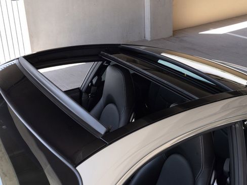 Used 2010 Porsche 911 Targa 4S image 60