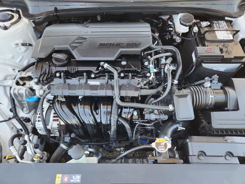 Certified 2025 Kia K4 FWD image 30