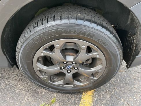 Certified 2023 Subaru Crosstrek 2.5i Sport w/ Popular Package #3 image 9