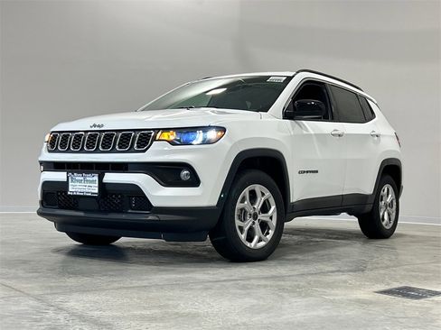 New 2025 Jeep Compass Latitude w/ Convenience Group image 2