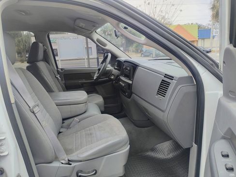 Used 2008 Dodge Ram 1500 Truck ST image 17