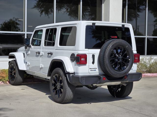 Certified 2025 Jeep Wrangler Unlimited Sahara w/ Safety Group AWD/4WD image 5