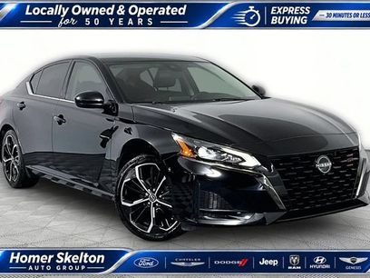 Used 2024 Nissan Altima 2.5 SR