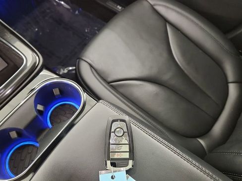 Used 2022 Lincoln Nautilus Reserve w/ Equipment Group 201A image 26