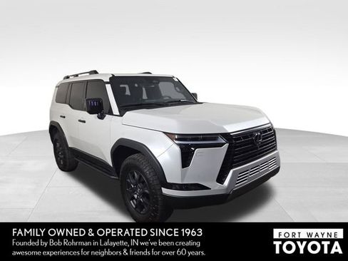 Used 2024 Lexus GX 550 AWD/4WD image 4