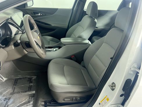 Used 2022 Chevrolet Malibu LT FWD image 8