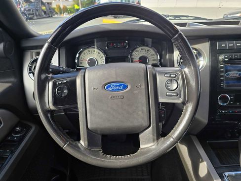 Used 2013 Ford Expedition Limited image 20