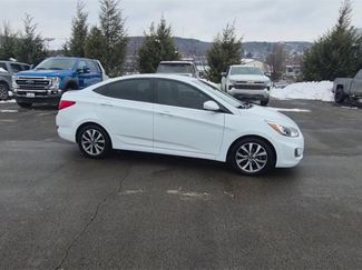Used 2017 Hyundai Accent Value Edition video 2