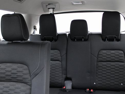 Certified 2024 Nissan Pathfinder S image 23