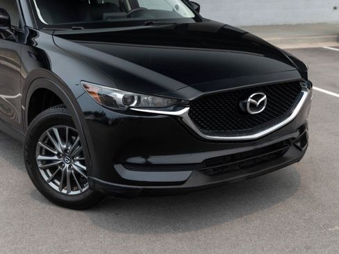 Used 2017 MAZDA CX-5 Touring w/ Preferred Equipment Package AWD/4WD image 3
