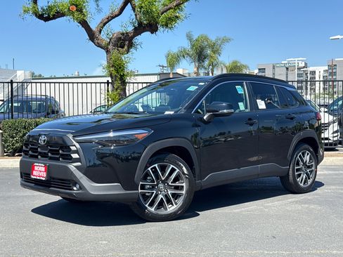 New 2026 Toyota Corolla Cross XLE image 2