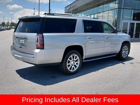 Used 2019 GMC Yukon XL Denali RWD image 3
