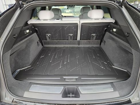 New 2026 Cadillac Lyriq Sport w/ LPO, Floor Liner Package image 30