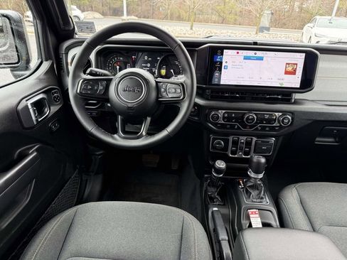 Used 2025 Jeep Wrangler Unlimited Sport S 4xe w/ Convenience Group image 8