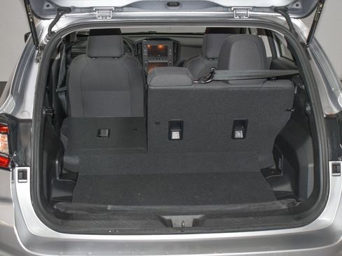 Certified 2025 Subaru Impreza 2.0i image 23