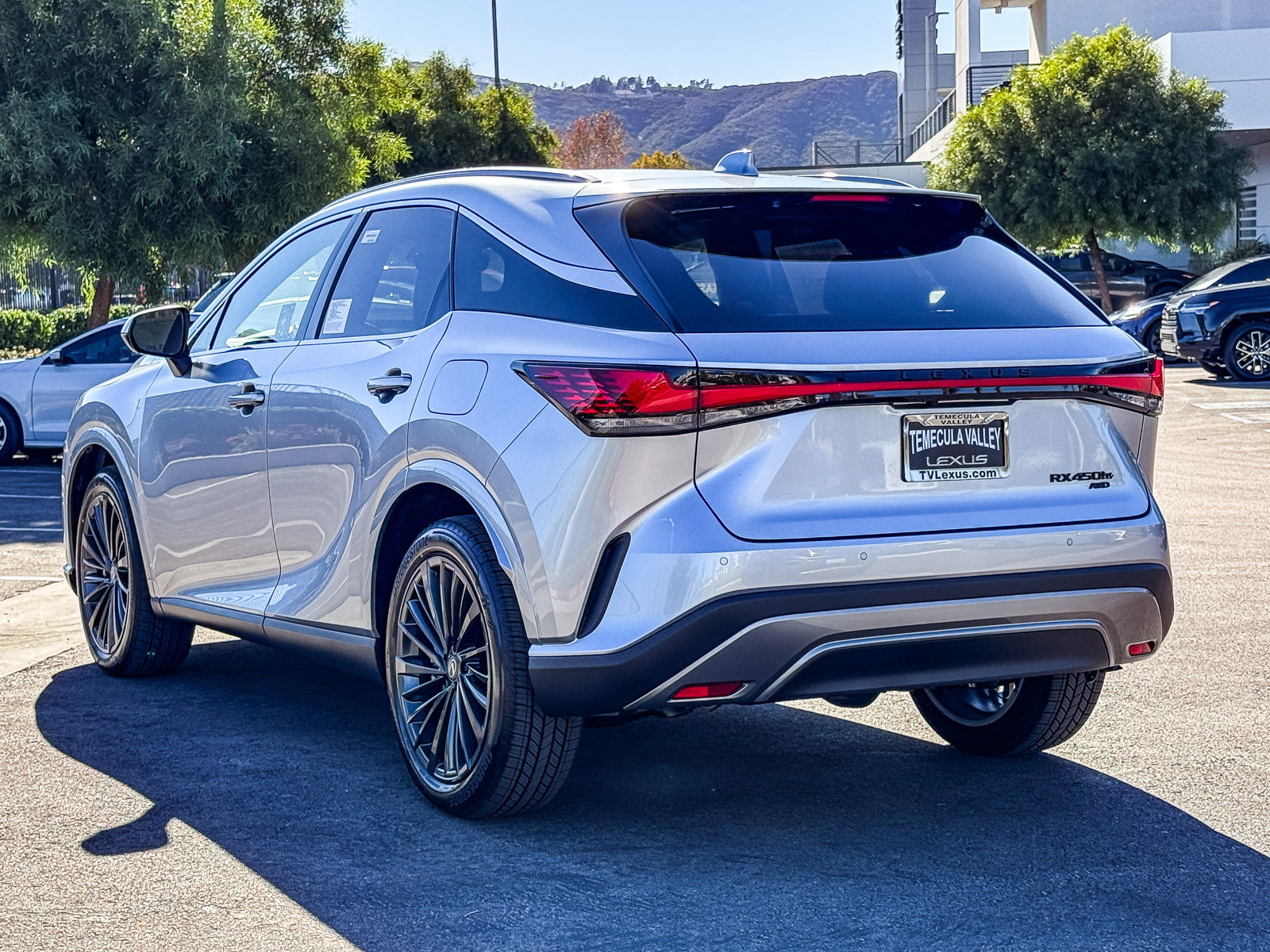 New 2026 Lexus RX 450h AWD w/ Convenience Package image 4