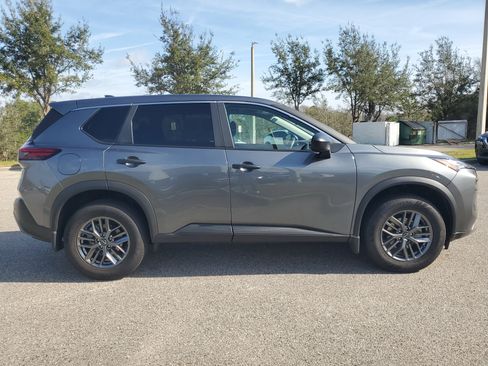 Certified 2023 Nissan Rogue S image 4