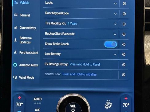 Used 2022 Ford Mustang Mach-E Select image 80