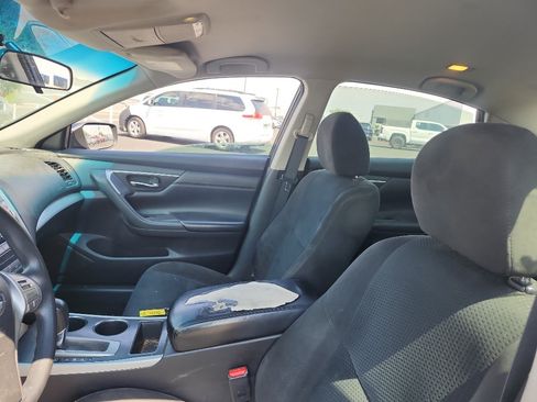 Used 2015 Nissan Altima 2.5 S w/ Power Driver Seat Package FWD image 16
