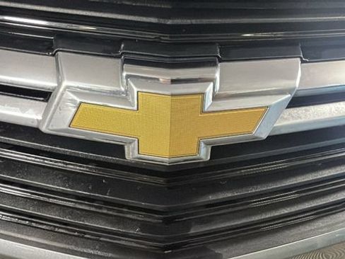 Used 2023 Chevrolet Equinox LT FWD image 8