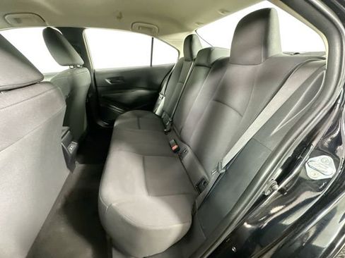 Used 2024 Toyota Corolla LE image 23