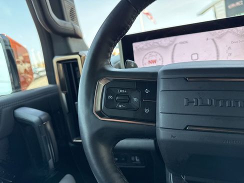 Used 2024 GMC Hummer EV 2X w/ Extreme Off-Road Package AWD/4WD image 16