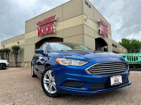 Used 2018 Ford Fusion S image 1