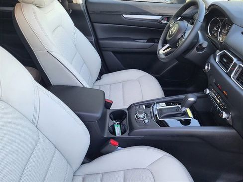 New 2025 MAZDA CX-5 AWD 2.5 S w/ Preferred Package image 16