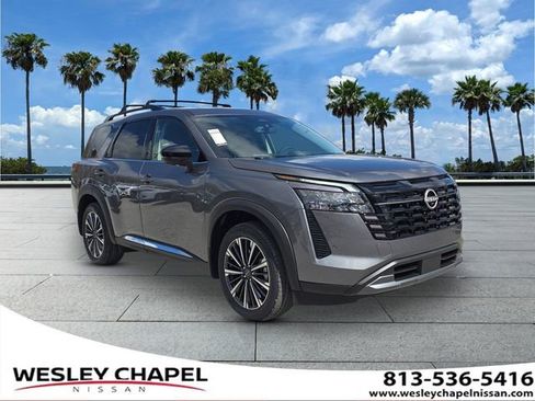 New 2026 Nissan Pathfinder Platinum w/ Cargo Package image 1